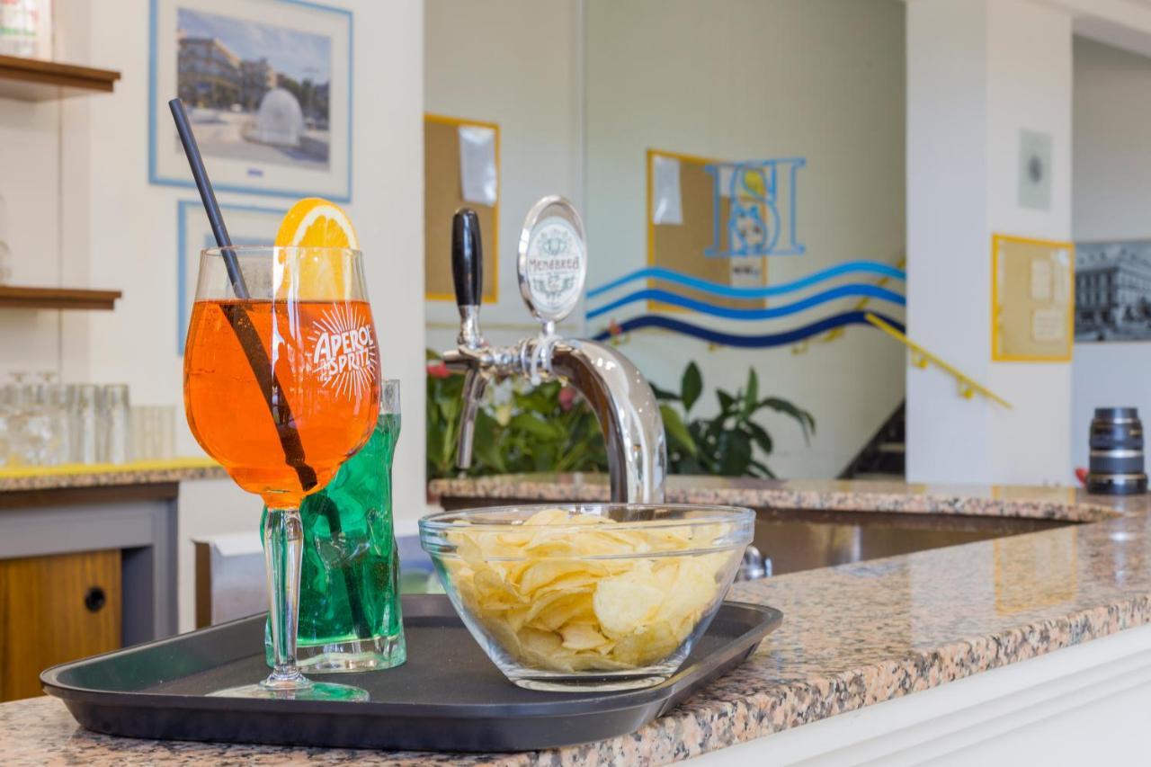 Savoia Hotel Misano Adriatico Extérieur photo
