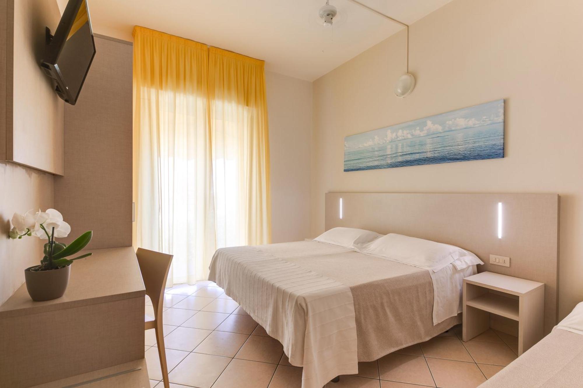 Savoia Hotel Misano Adriatico Extérieur photo